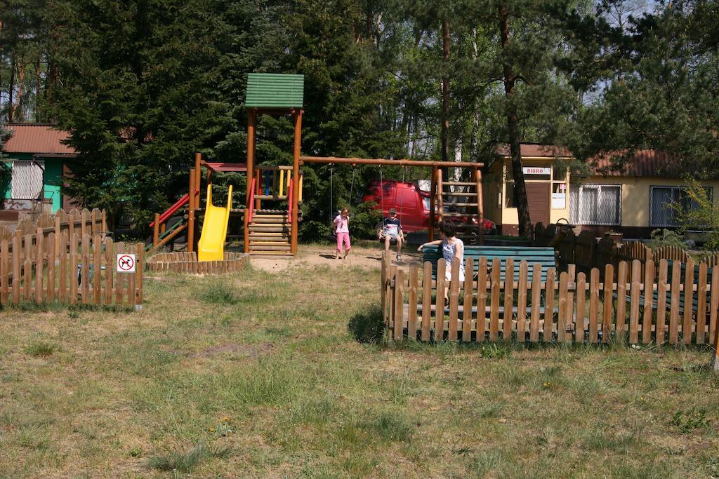 Hotel Osrodek Wypoczynkowy Jelonek Wolsztyn Esterno foto
