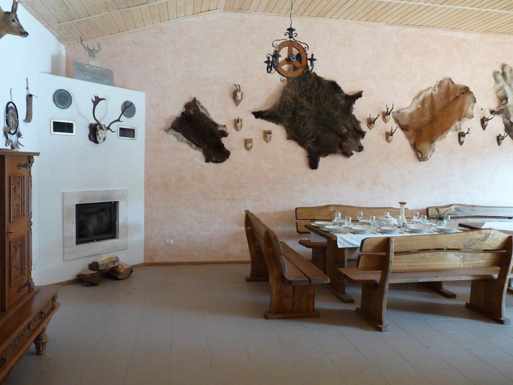 Hotel Osrodek Wypoczynkowy Jelonek Wolsztyn Esterno foto